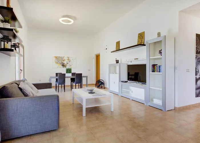 ヴィラ Magna カレタ・デ・フステ